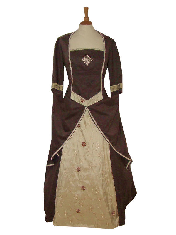 Ladies Medieval Tudor Costume And Headdress Image