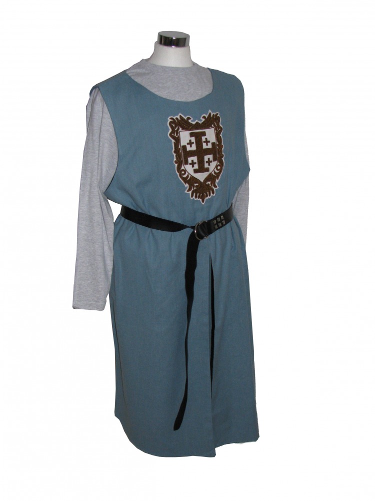 Men's Deluxe Crusader Knight Medieval Costume (S/M) Image